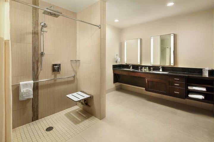 Room 30 of 60